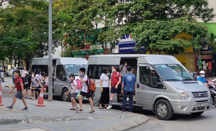 Tìm kiếm đơn vị vận tải cung cấp dịch vụ đưa đón học sinh uy tín tại TP HCM